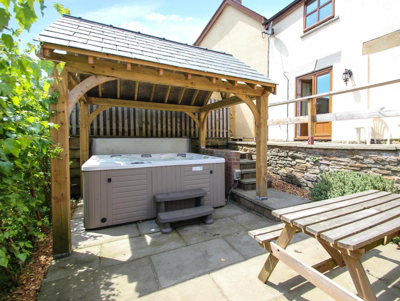Lilly Cottage, Lydney Exteriör bild
